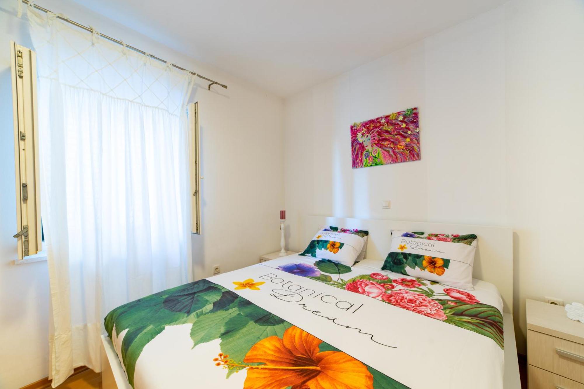 Apartment Happy In Split Center 10 Min Walk From Bacvice Beach ภายนอก รูปภาพ