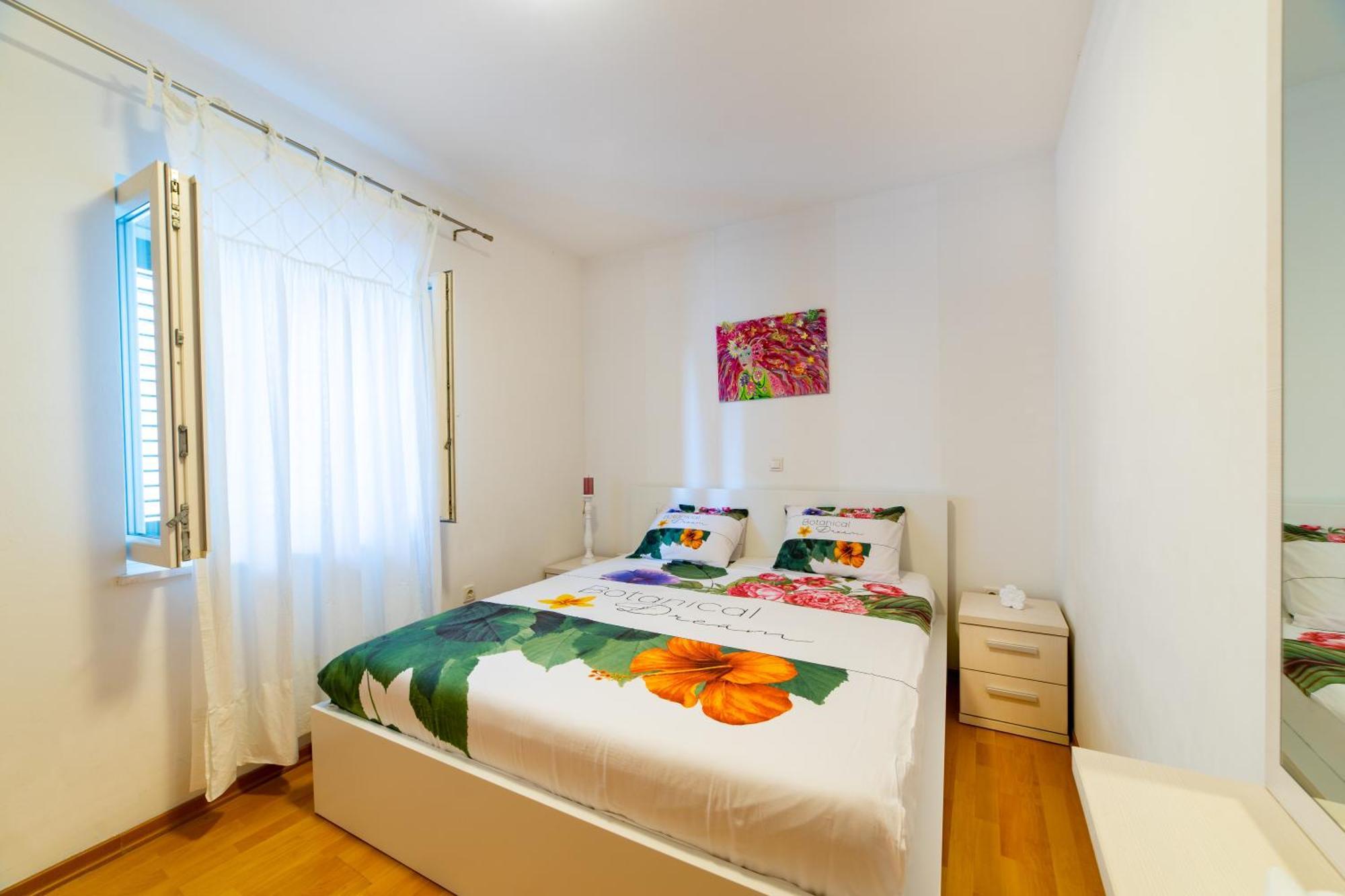 Apartment Happy In Split Center 10 Min Walk From Bacvice Beach ภายนอก รูปภาพ